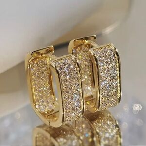 Women’s Gold Rhinestones Square Hoops Fashion Earrings